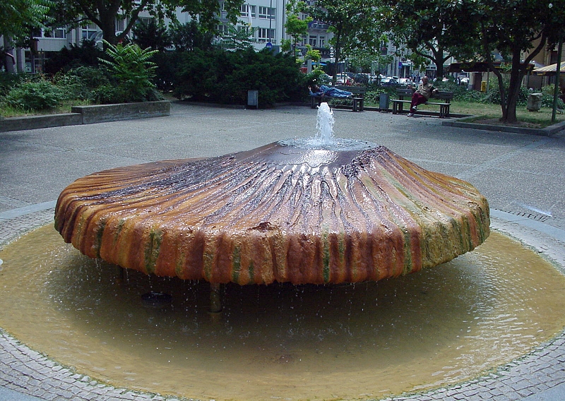 Kochbrunnen, Germany hot spring in Germany