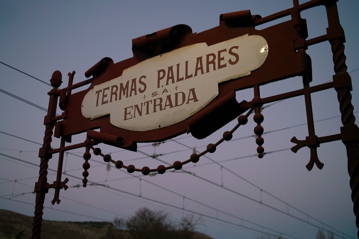 Balneario Termas Pallares Spain hot spring in Spain