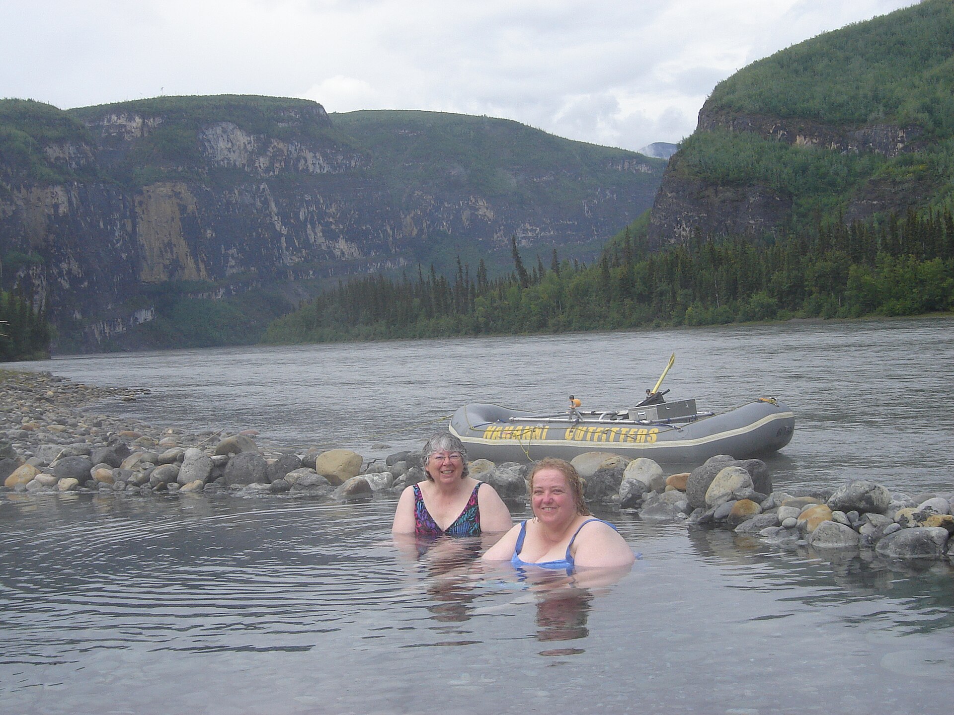 Kraus Hotsprings, Canada hot spring in Canada