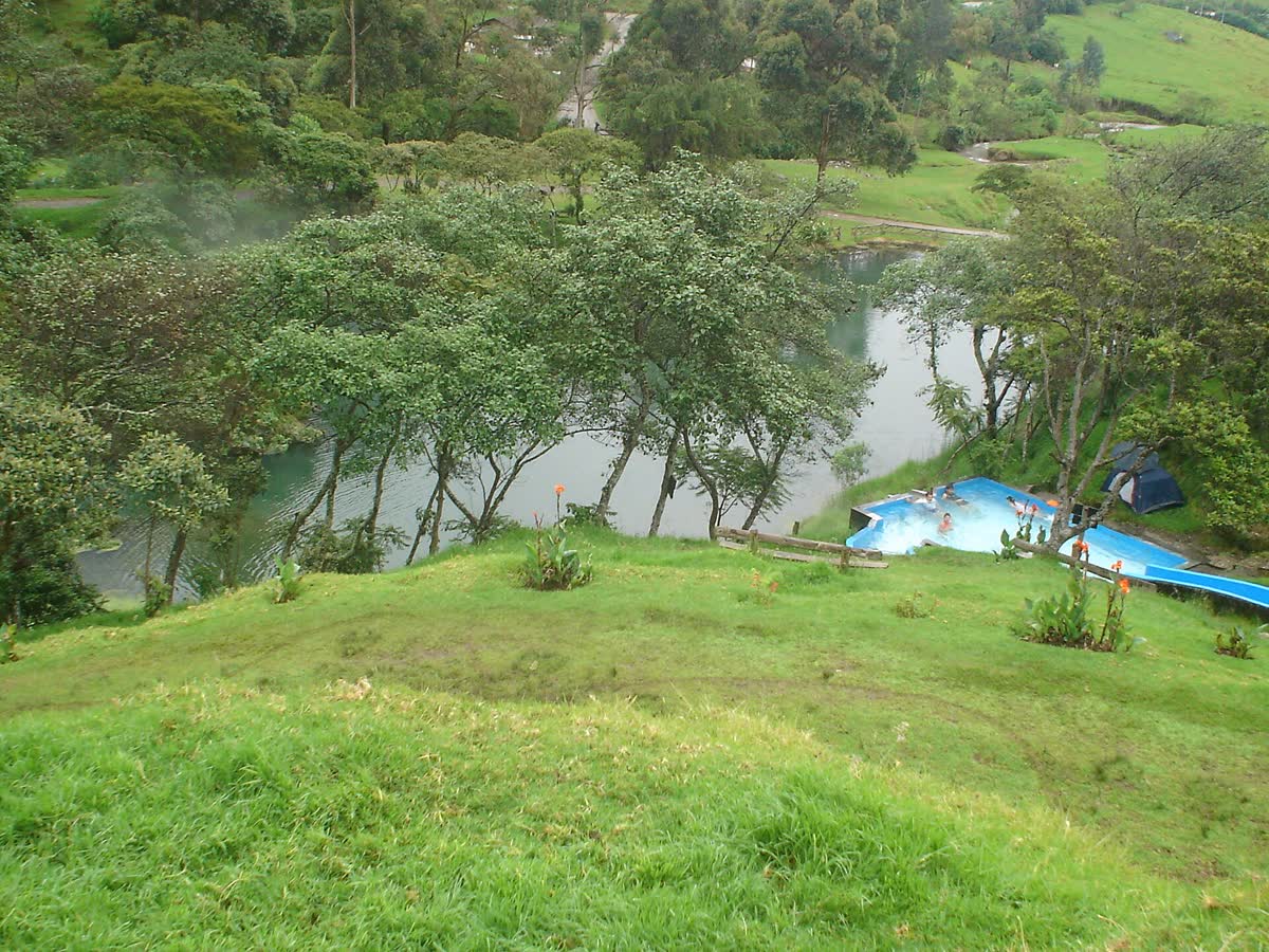 Termales Agua Tibia, Colombia