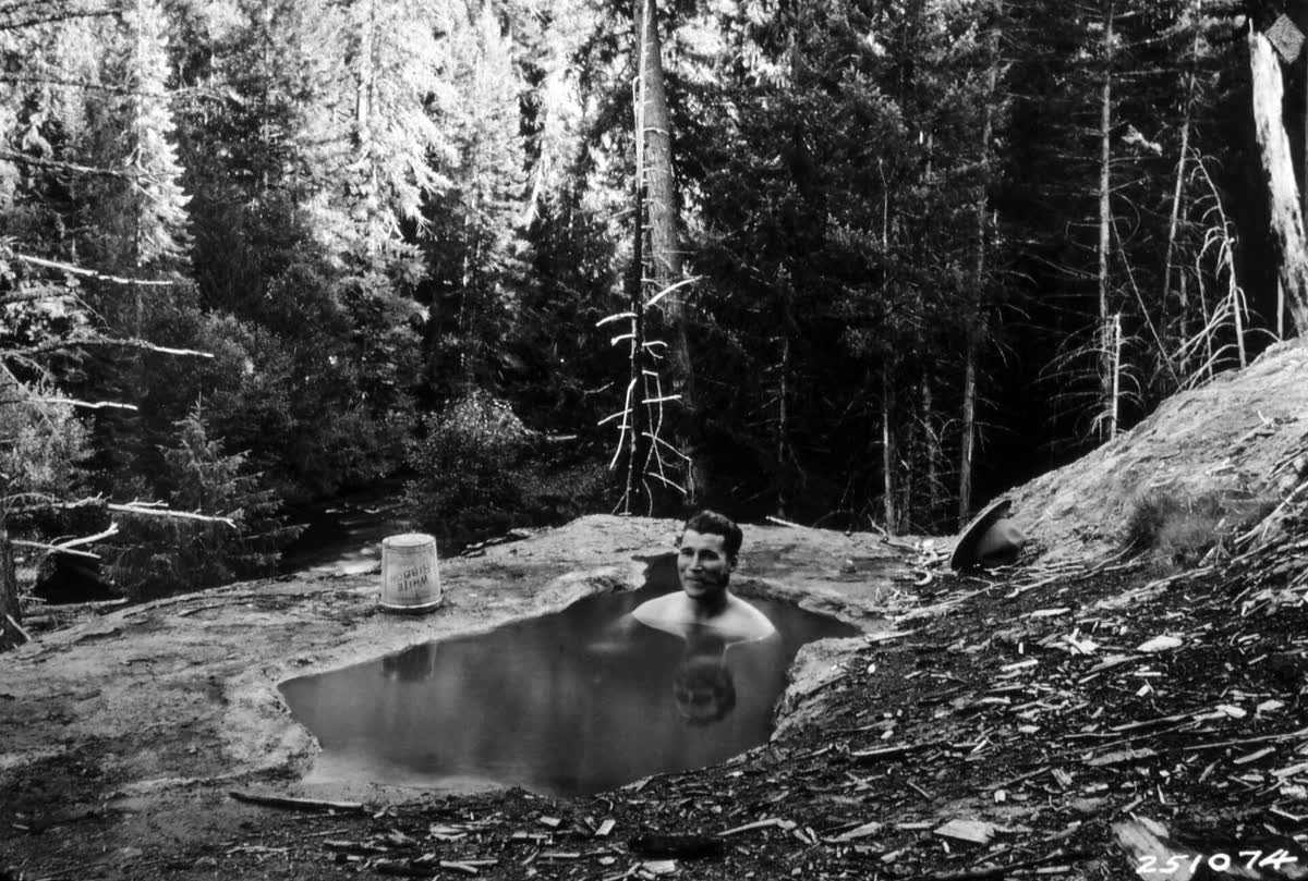 Umpqua Hot Springs, Oregon hot spring in United States